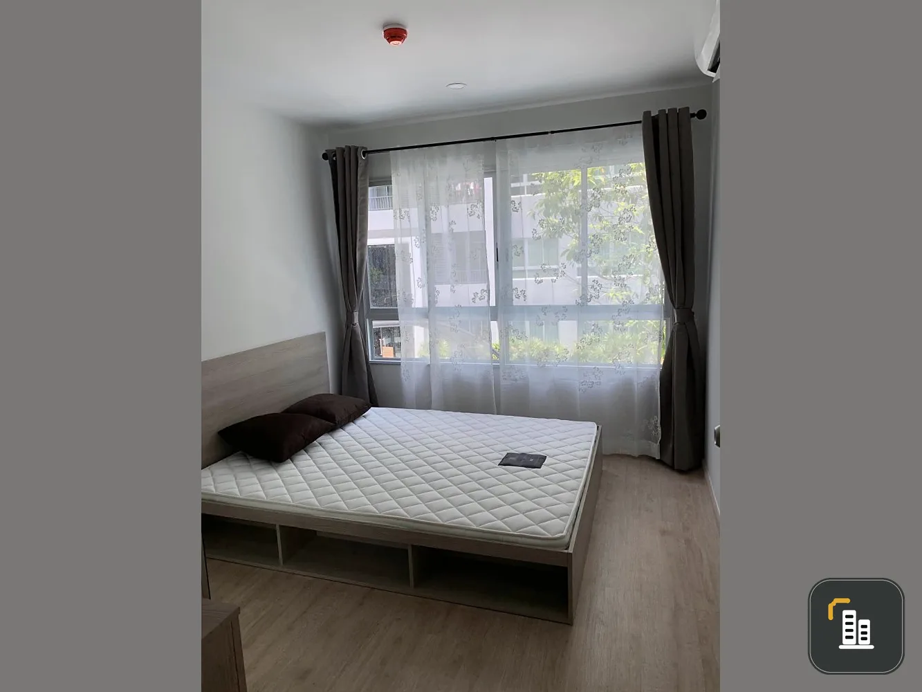 For rent, Elio Del Moss, Phaholyothin 34, pool view, complete electrical appliances. Affordable price. Hurry up to reserve.