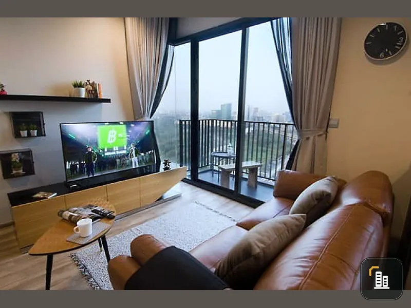 Sell, rent, Condo The Line Jatujak-Mochit, 2 bedrooms, 2 bathrooms, private corner room, garden view, hurry to book before it's gone.