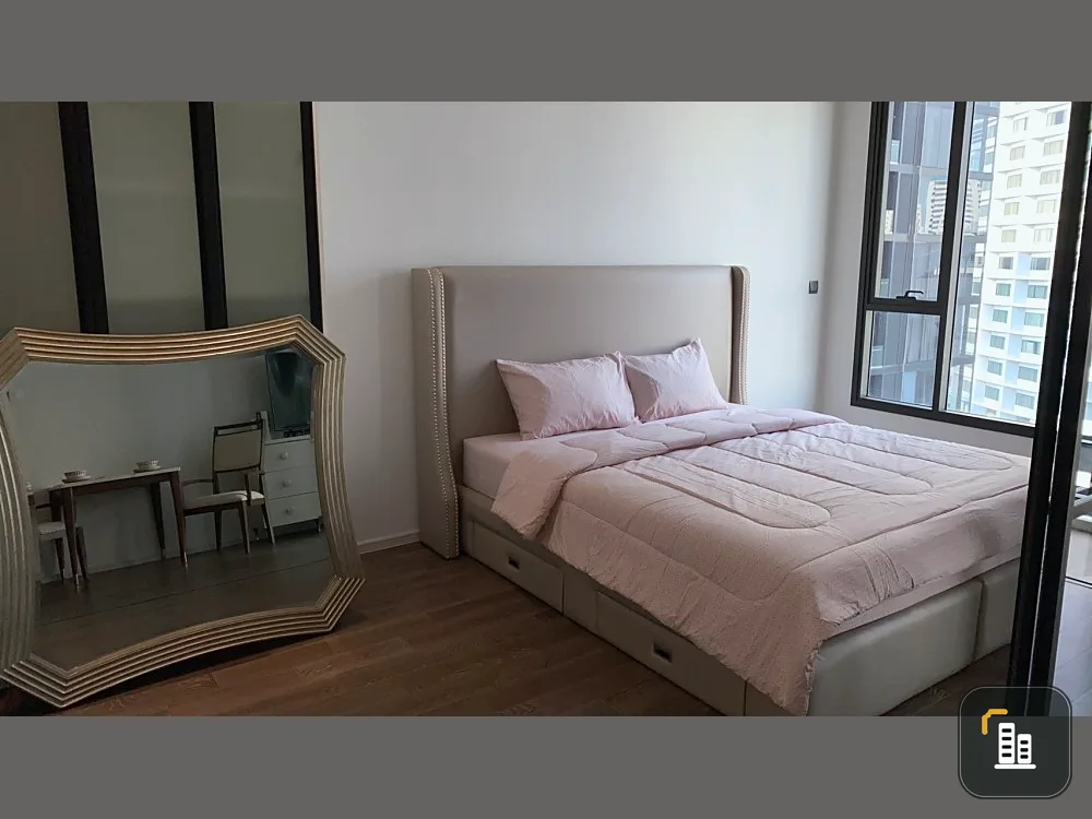 Condo for sale or rent, Muniq Sukhumvit 23, good high floor. Fully furnished Ready to move in