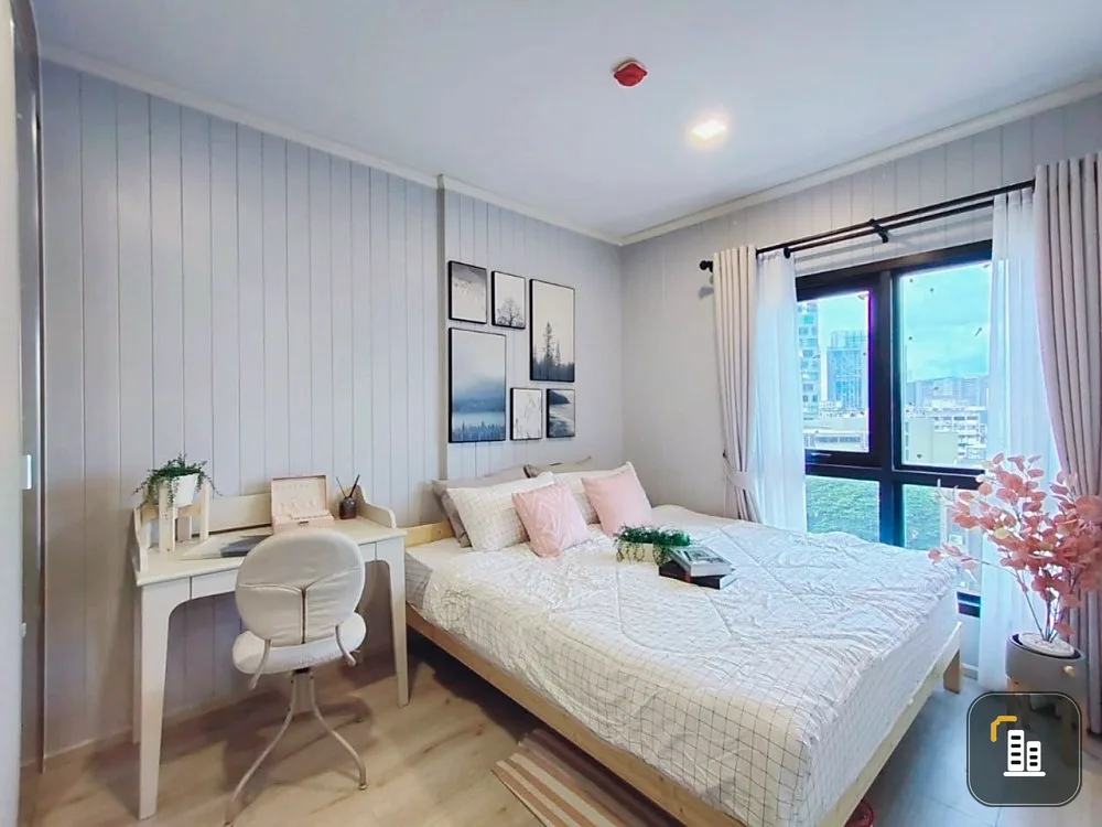 For sell, Metris Ladprao, decorated in a minimalist style. The room is well positioned north. Premium grade electrical appliances. Book now.
