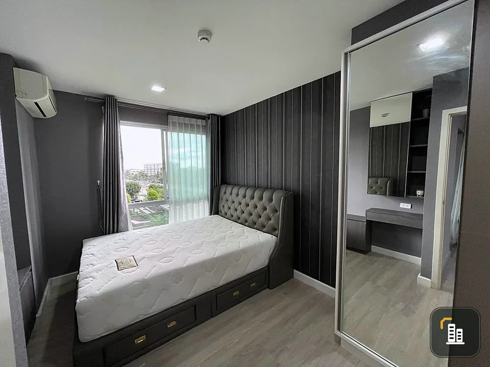 Condo for sale Metro luxe kaset, spacious room, beautifully decorated, comes with good furniture. You can't reserve it anymore.