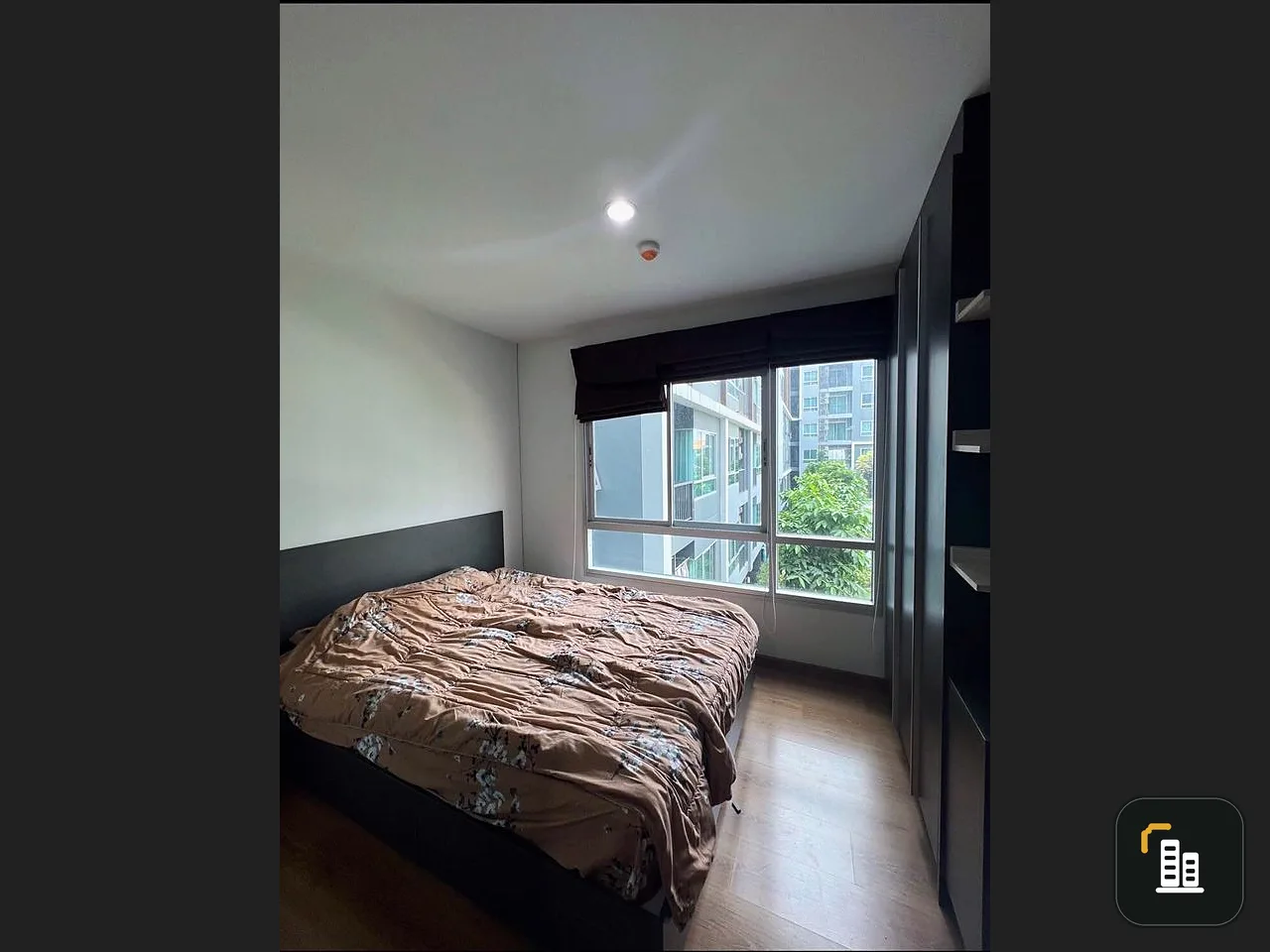 Sell, rent, Hallmark Chaengwattana, 3rd floor, get a view of the pool, comes with a low price, easy on the wallet, interested, can reserve now.