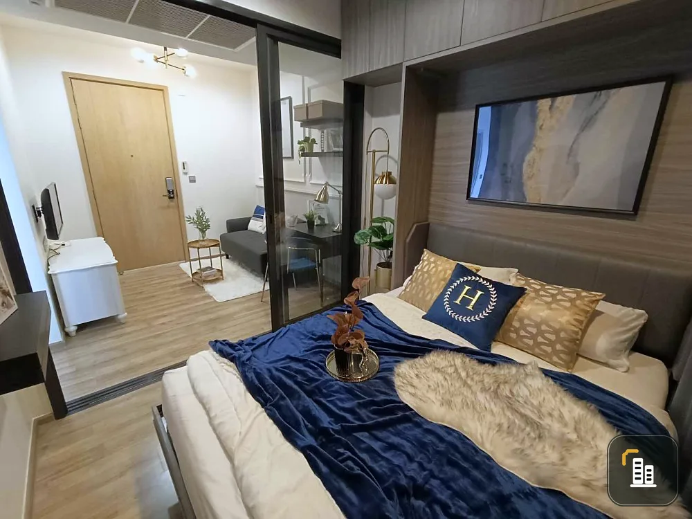 Condo For Sale The Line Chatuchak-Mochit fully furnished room Ready to move in. Investment is great. Live by yourself. It's great. Book now.