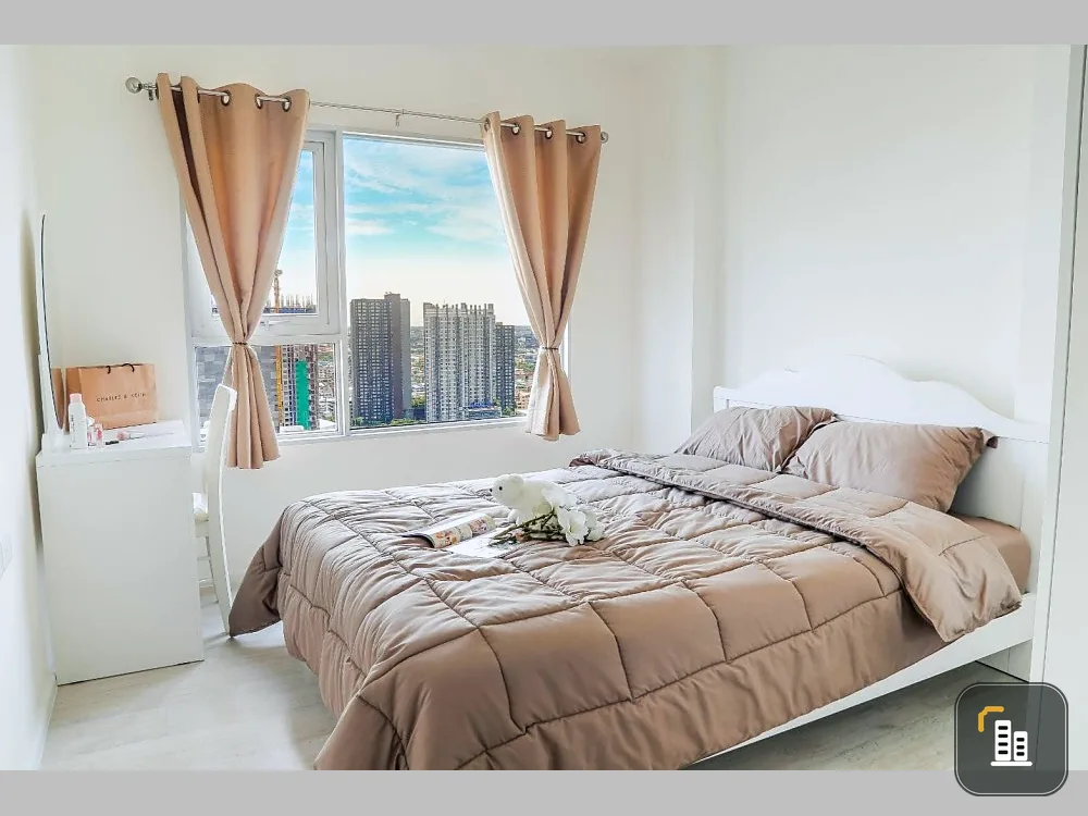 Condo for rent, Aspire Sathorn-Tha Phra, nice room, wide size, soft color tone, good price, drag your luggage in.
