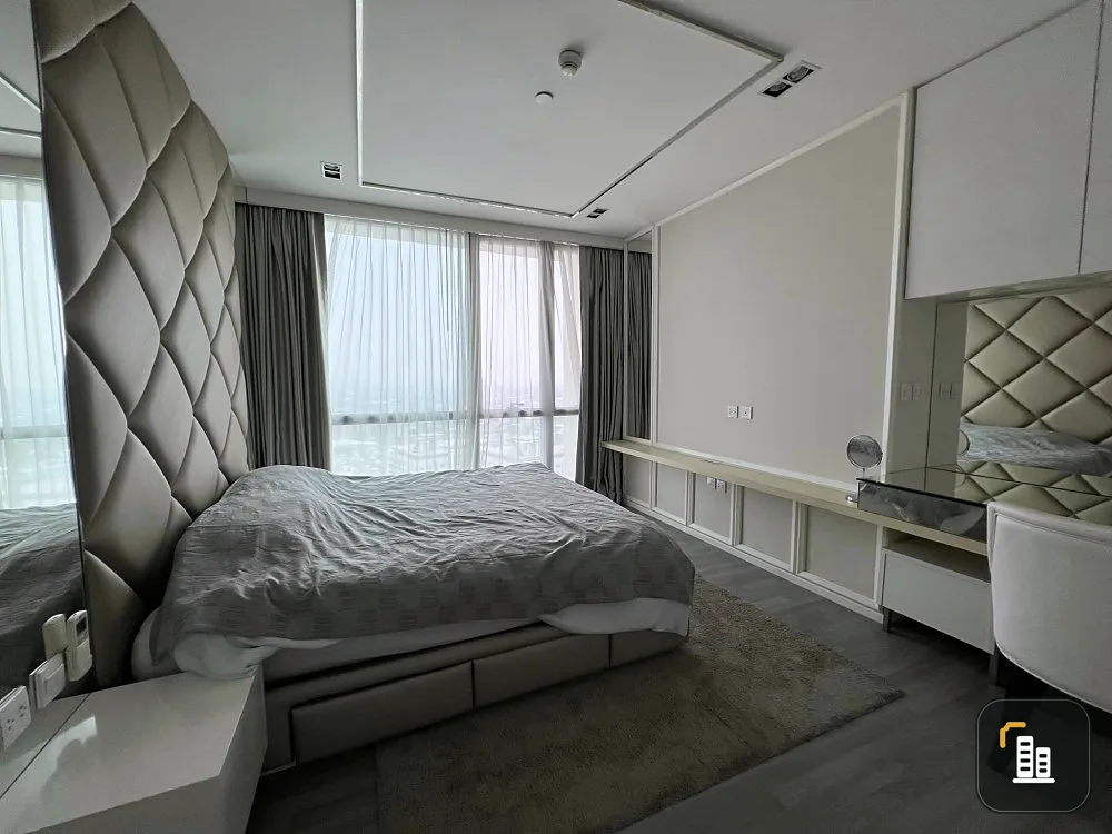 Urgent Sale!! The Room Sukhumvit 69 Condo, 27th Floor, Corner Unit, Beautiful and Cozy, Fully Furnished, Ready to Move In! Reserve Now!!