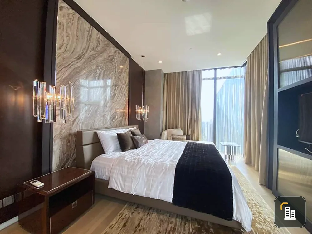 Condo for sale, Vittorio Sukhumvit 39, spacious room, good location, convenient transportation, can be the owner before anyone else today.