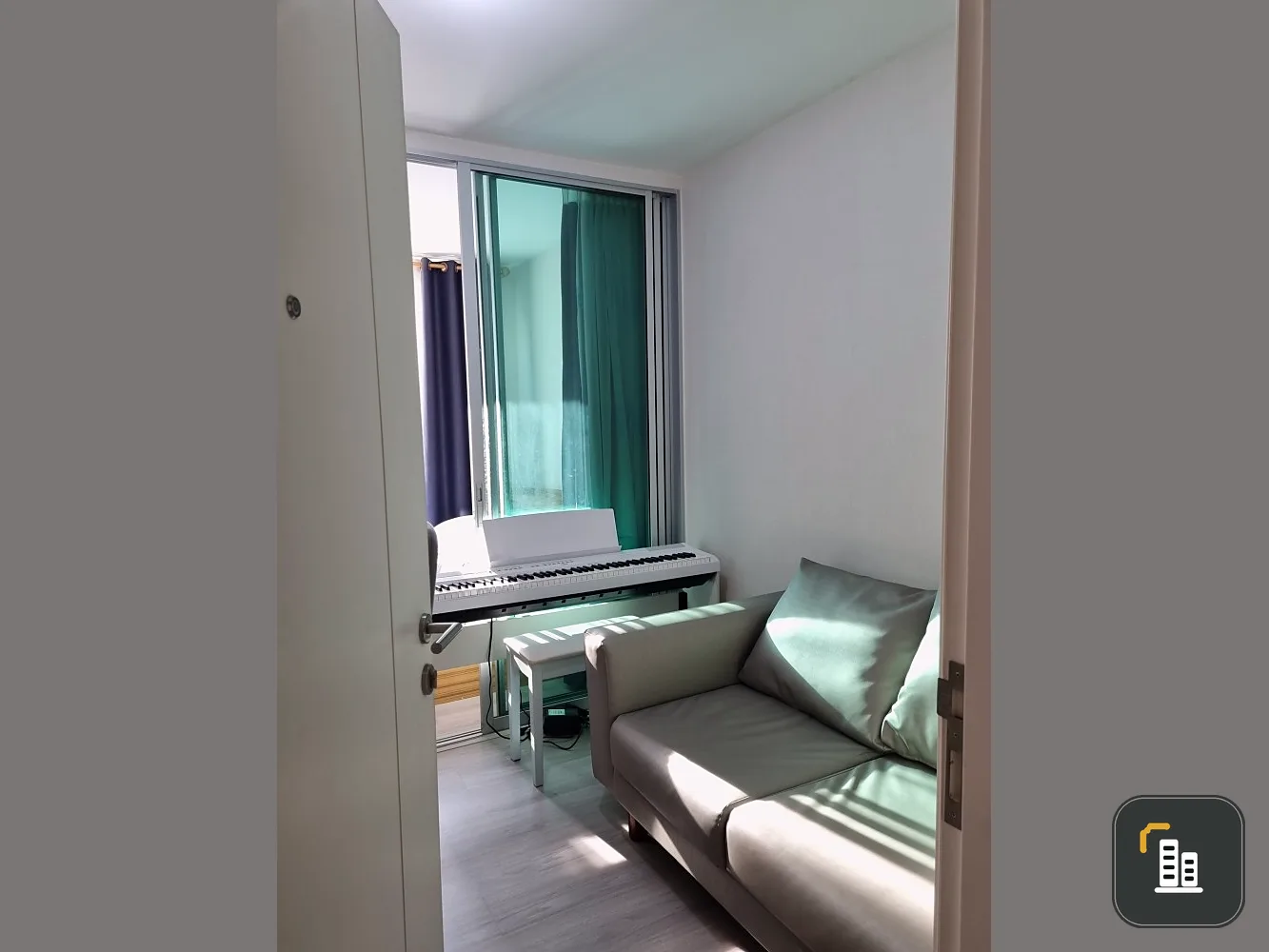 For sell rent Plum Condo Ram 60 Interchange The room is ready to move in. complete facilities Book now. Don't wait.