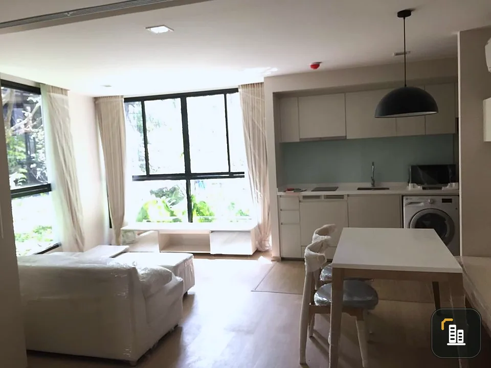 Sell, rent, Lift @ 49, garden view, spacious room, fully furnished Electrical appliances are ready. Reserve now.