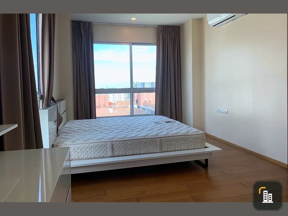 Condo for sale, Hive Taksin, fully furnished and electrical appliances, beautiful room, can't miss it, hurry up