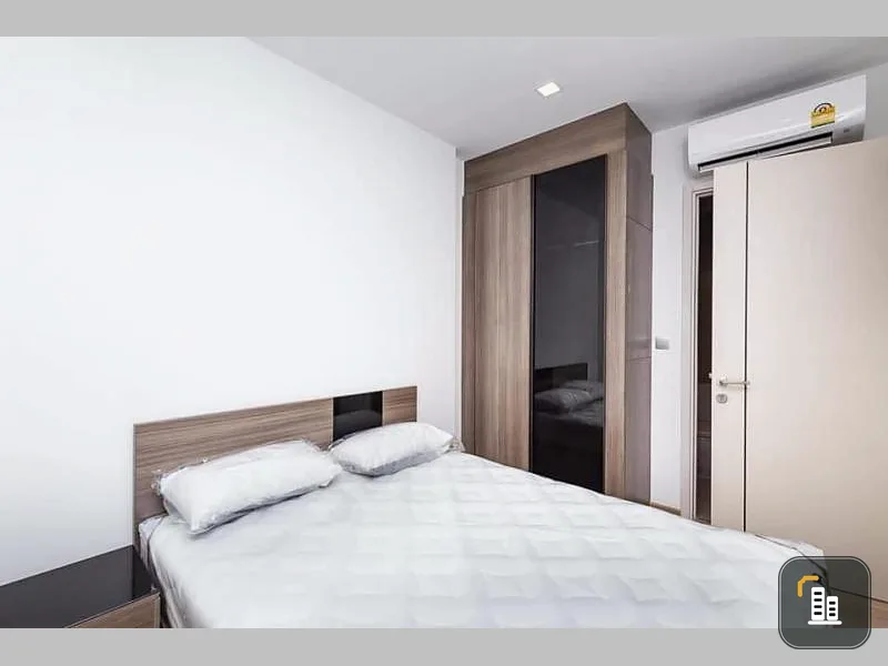 For rent The Line Phahol-Pradipat. The room is so beautiful that I can't take it anymore. The price is good. I get a great view. If interested, hurry up.