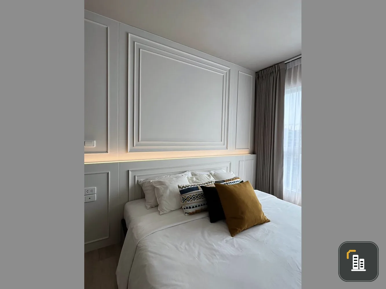 HIVE AT SATHORN condo for sale, high floor, very good view, decorated in a luxurious style, very inviting, can reserve first come first serve