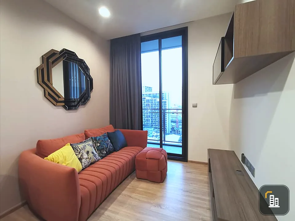 The Line Phahon-Pradiphat for sale, high floor, beautiful view. Decorate the room perfectly, very modern. If you do not book, you will regret it.