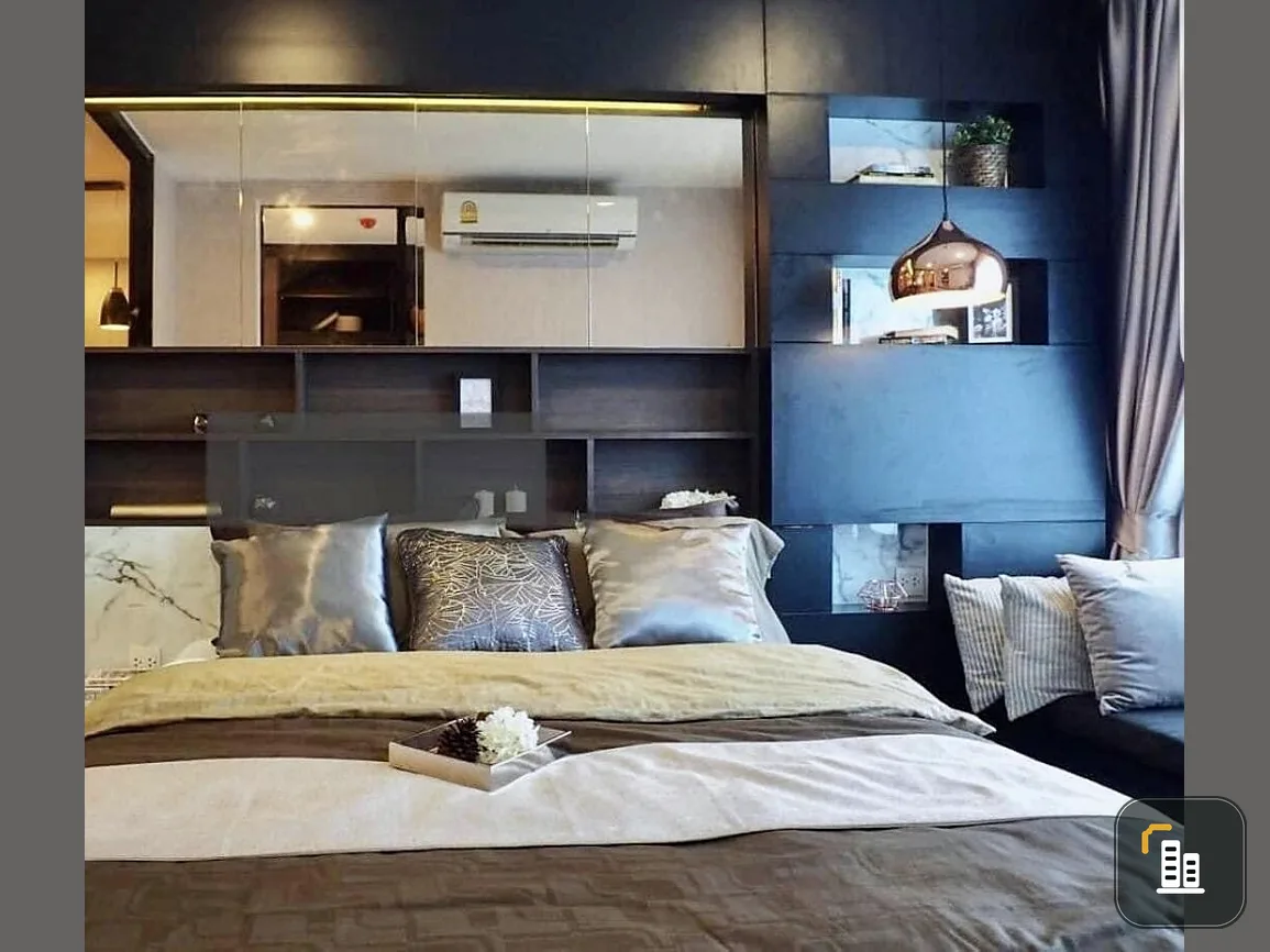 Condo for sale, Life Asoke - Rama 9, nice room, spacious size, classic color tone, fully furnished, good price, hurry to book