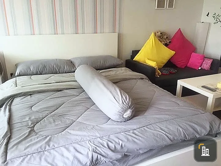 For sale, Iris Avenue On Nut - Wongwaen, Building 5, 3rd floor, fully furnished room, ready to move in, book now, don't wait.