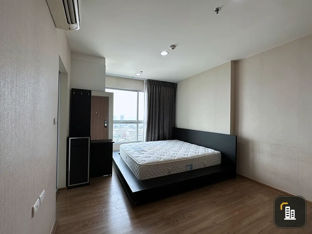 Urgent sale!! Condo Fuse Chan-Sathorn, 26th floor, Building C, beautiful room, fully furnished, good price, ready to move in. Don't miss it!!