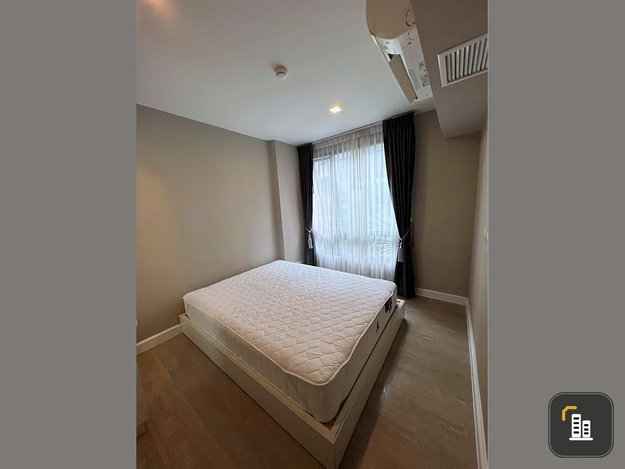 For rent, Metro Luxe Riverfront Rattanathibet, 1 bedroom, complete facilities, book now, don't miss it.