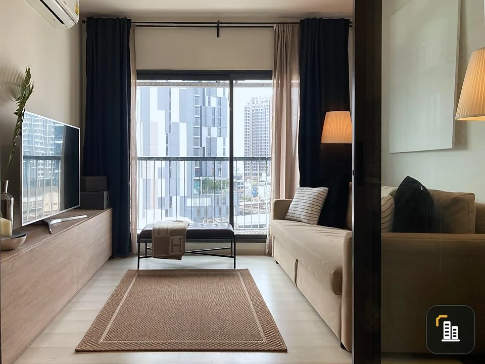 Sell and rent Life Sukhumvit 48, 9th floor, the most spacious room. Well decorated with furniture You can't reserve it anymore.