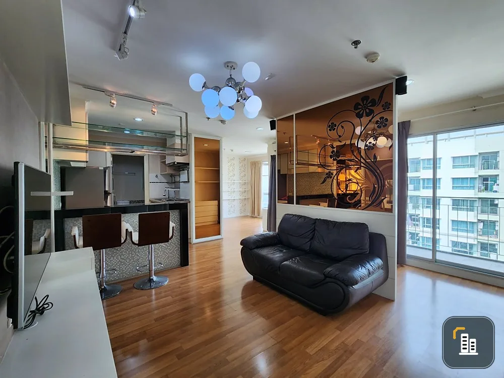 For sale Lumpini Park Riverside-Rama 3 1 bedroom 1 bathroom Nice room, nice decoration, river view, book now.