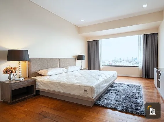 Amanta Lumpini for sale, large corner room, city view, nice decoration, soft colors, good sofa like this, must hurry to reserve