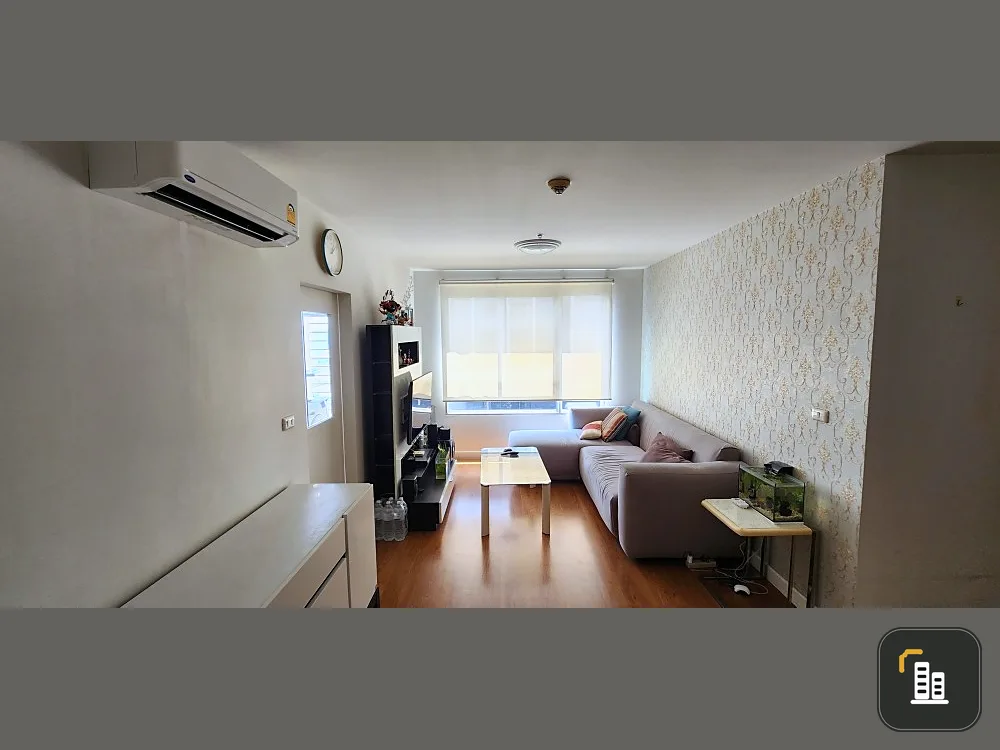 Condo for sale, One X Sukhumvit 26, nice room with good wallpaper, 17th floor, has a good view, don't miss it.