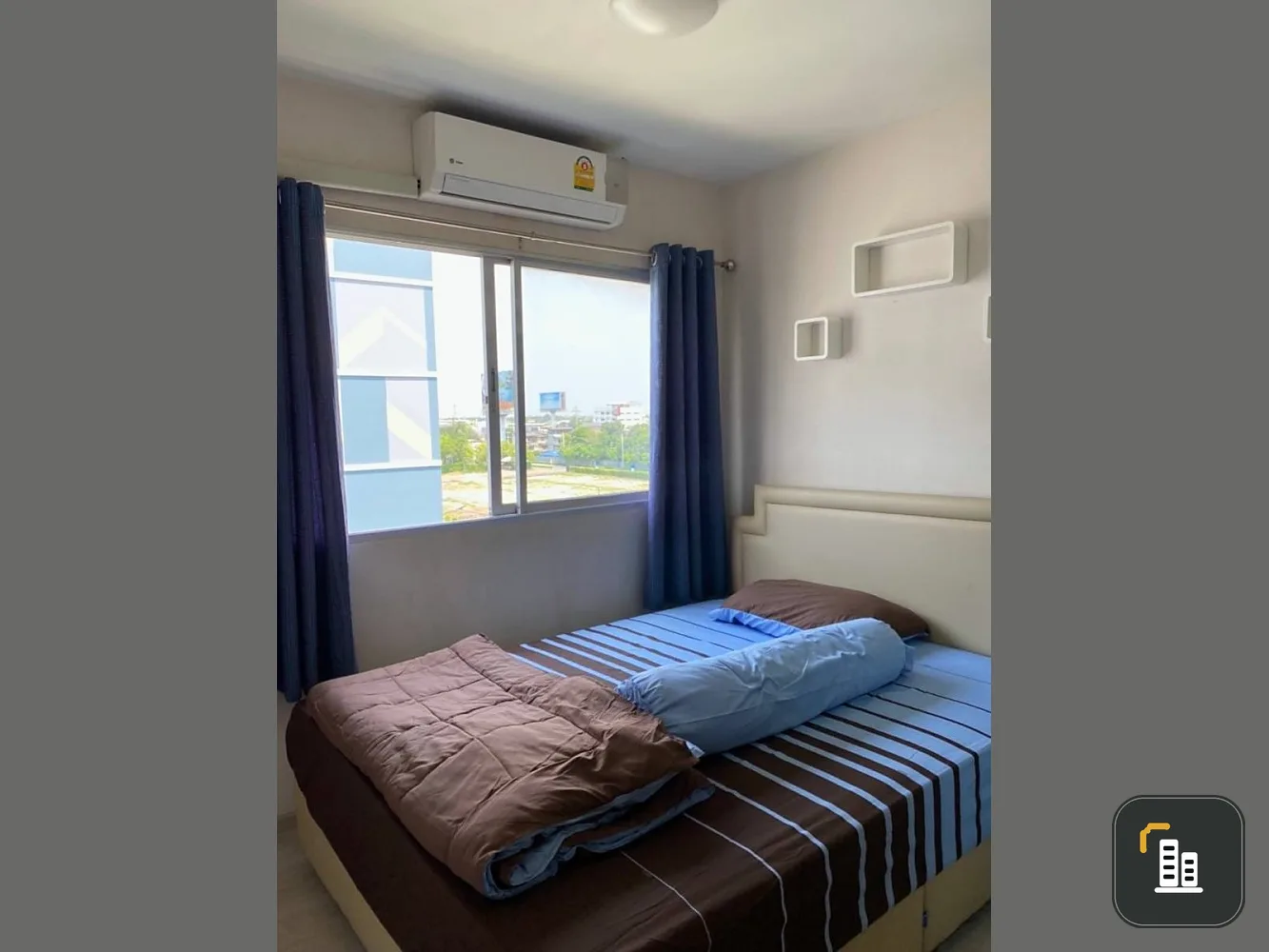 For rent, Plum Condo Park Rangsit Phase 2, 6th floor, outside view, complete with electrical appliances. Let me tell you that you don't miss it.