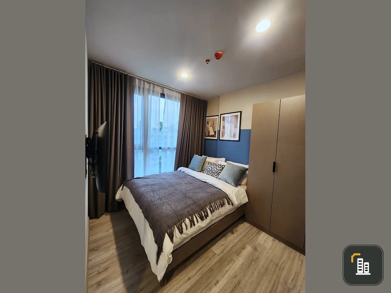 For rent, XT Huai Khwang, a lovely bedroom. Fully decorated in style You won't be disappointed for sure.