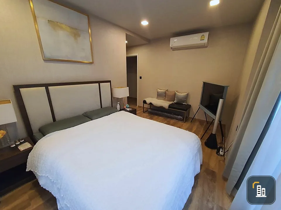Condo Maestro 01 Yenakard for sale, very spacious room The decoration is very beautiful. Not booking is a big mistake.