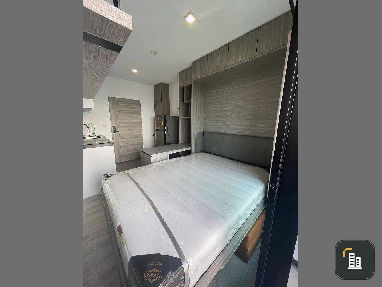 For rent, Kensington Sukhumvit-Thepharak, 27th floor, high floor, good view, beautiful room, ready to move in. Hurry up and book now.