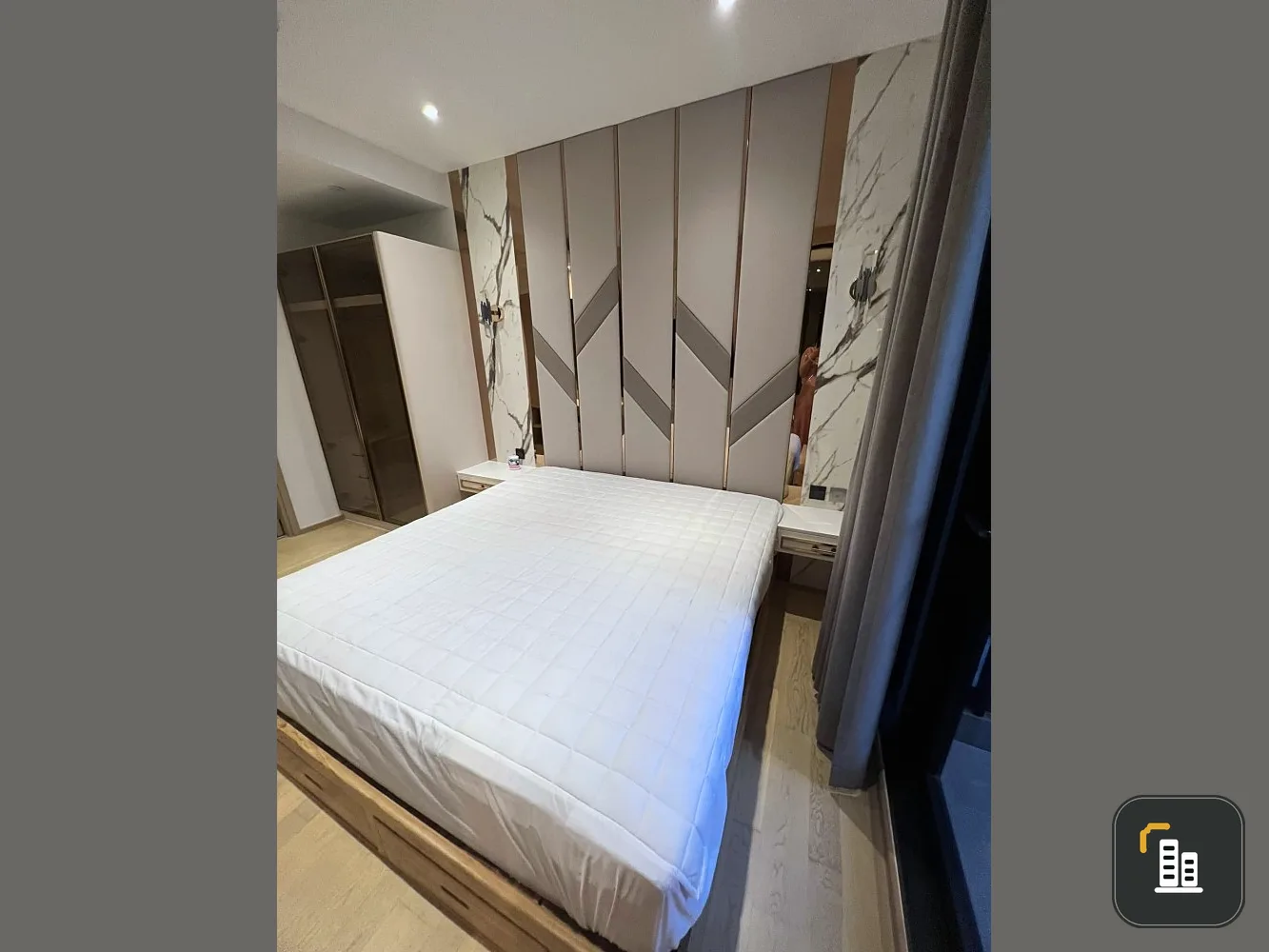 Quick rent, Ashton Asoke-Rama 9 Condo, beautifully decorated room with good built-in, high floor, hurry to reserve it.