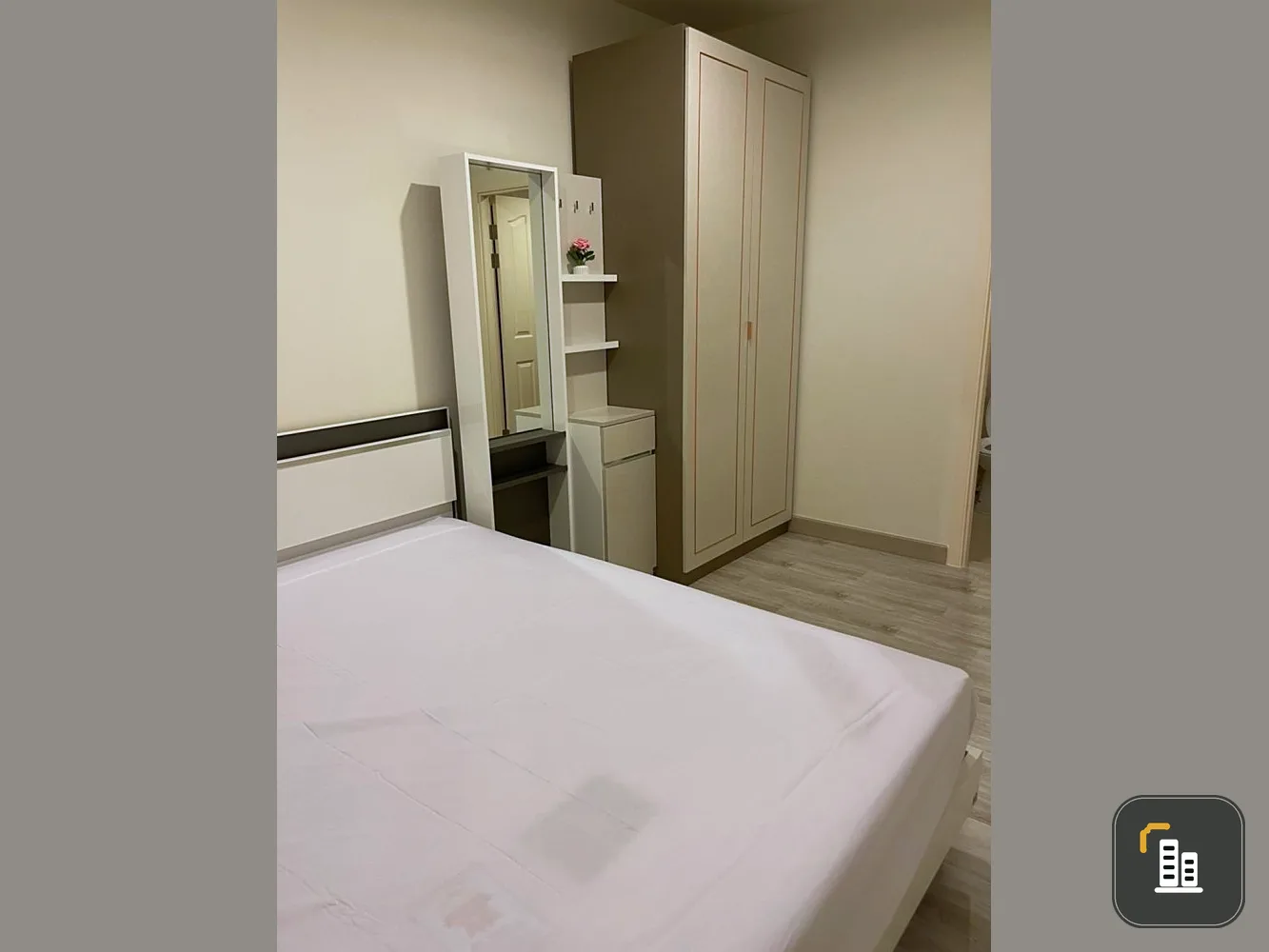 Condo Manor Sanambinnam, nice decoration The built-in is very nice, has a good view, affordable price, very suitable, book now.