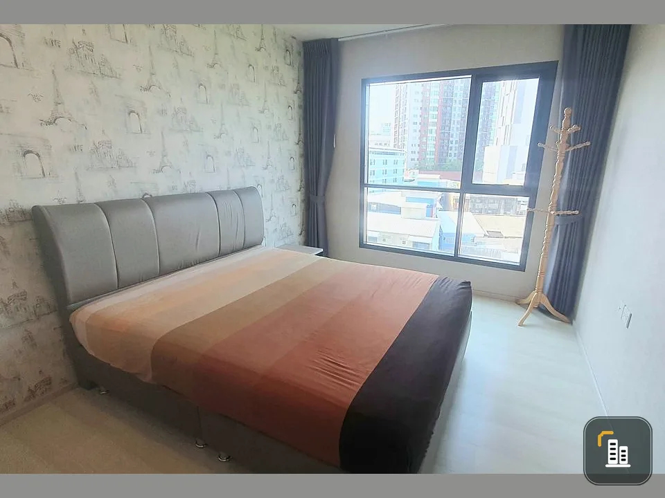 For rent, Life Sukhumvit 48, 6th floor, city view, with wallpaper throughout the room. The room is proportional. If interested, book now.