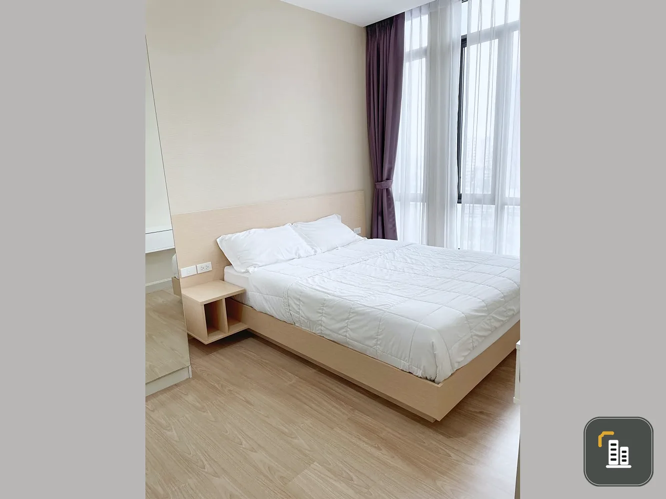 Sell The Capital Ratchaprarop-Vipha The room in soft tones is very inviting, the price is comfortable on the pocket. Book now before it's out of hand.