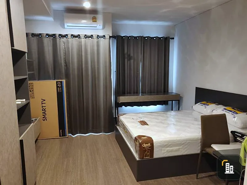 For rent Ideo Phahon Chatuchak nice room with full furniture Good location near BTS most suitable for city life