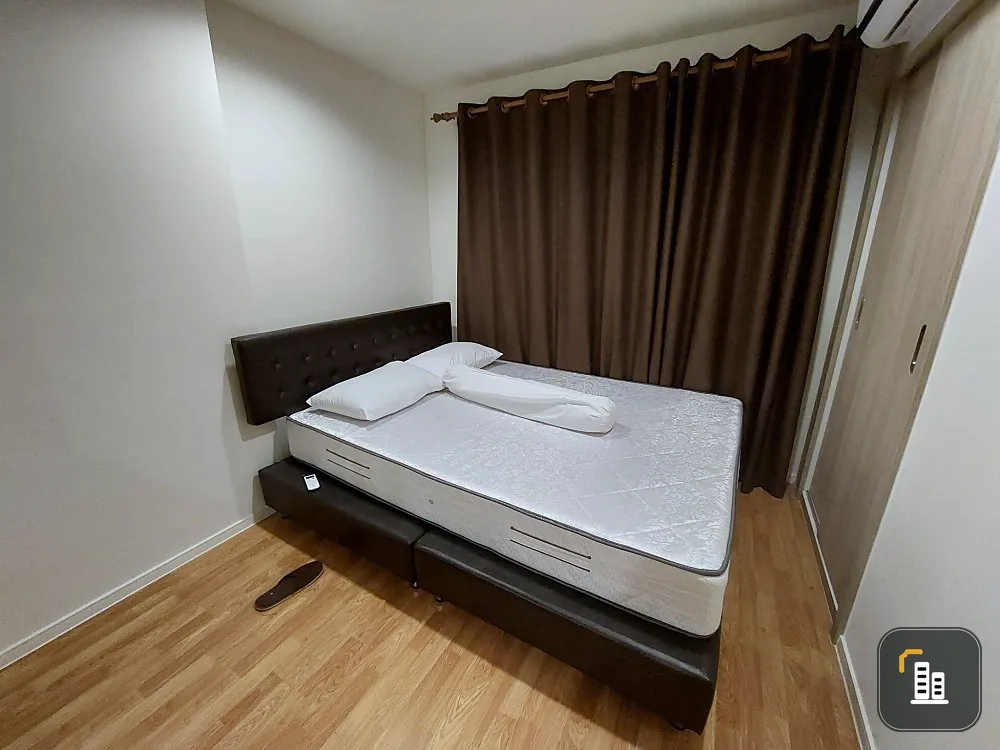 For sale or rent: Lumpini Park Phetkasem 98, 11th floor. Spacious room with separate partitions. Book now! Don't miss out!