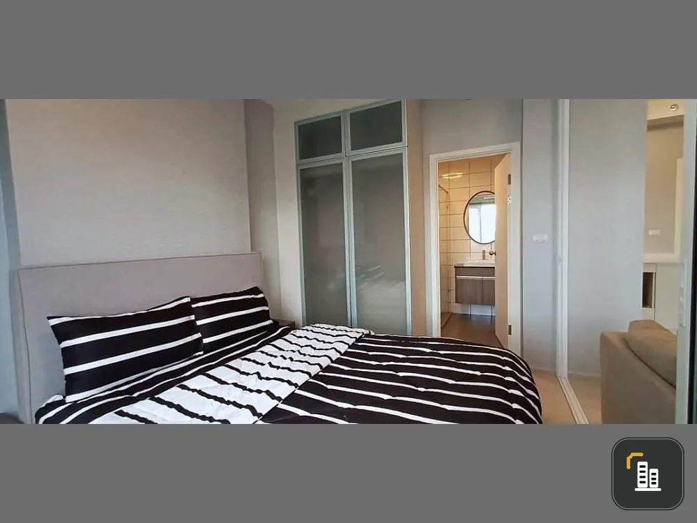 Sale Chapter One Eco Ratchada-Huay Kwang Furnished + complete set of electrical appliances pool view Hurry up to reserve it.