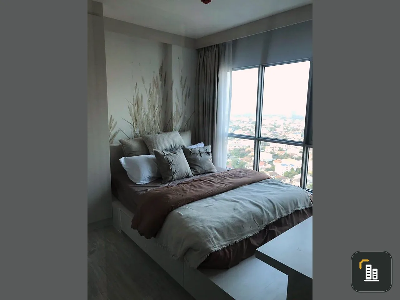 Condo for sale or rent, Aspire Ngamwongwan, nice decorated room with built-in wardrobe, coffee lovers must not miss this room.