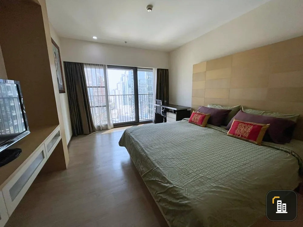 Condo for rent, Noble Refine, nice atmosphere, beautifully decorated, ready to move in. Don't miss it.