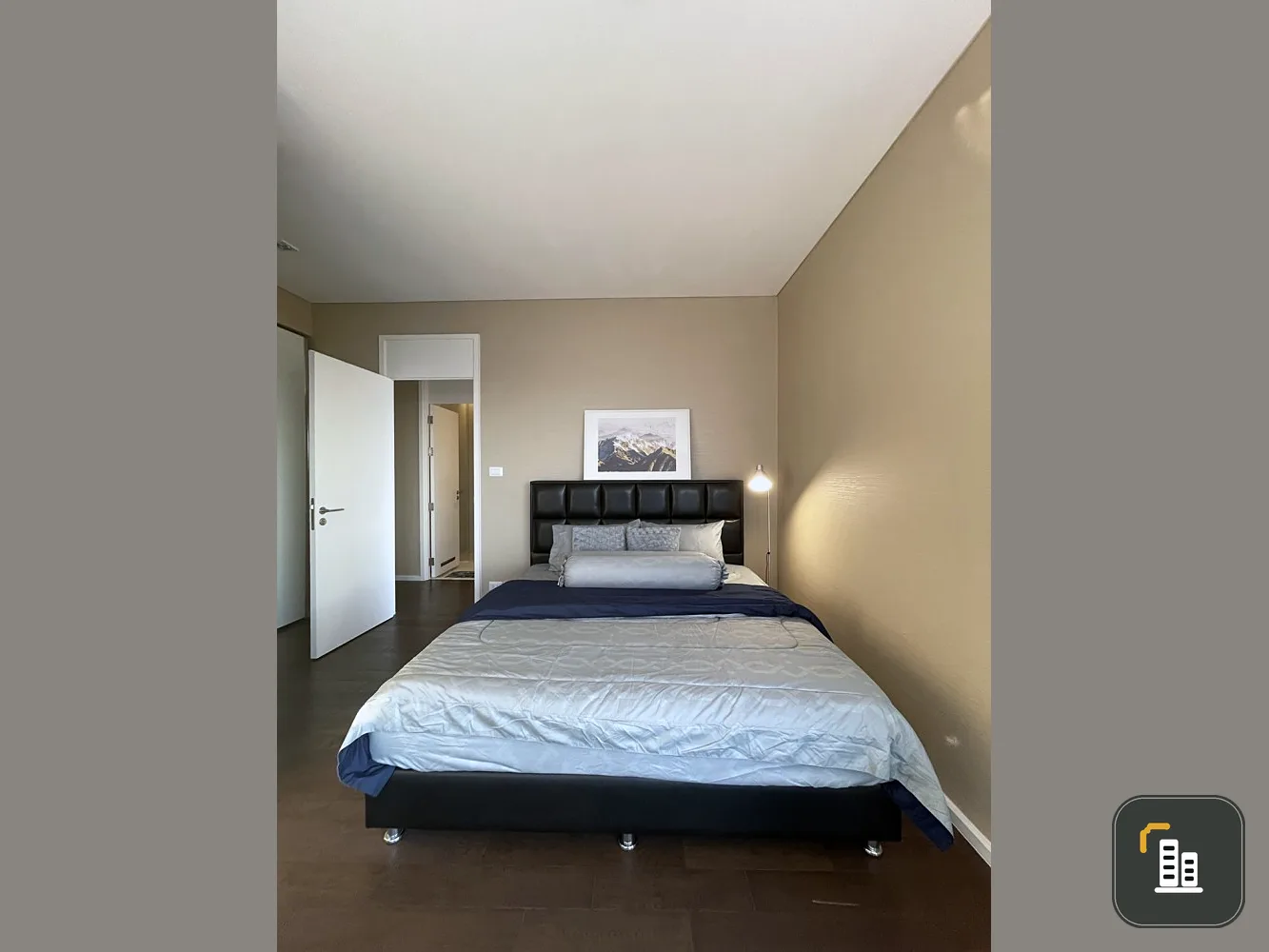 Condo for rent, The Saint Residences, north balcony, beautiful view, don't miss it