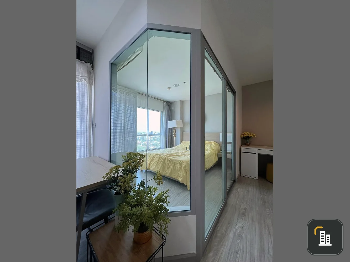 Condo for sale, Aspire Ngamwongwan, 1 bedroom, 1 bathroom, furniture + complete electrical appliances, very good view, book now.