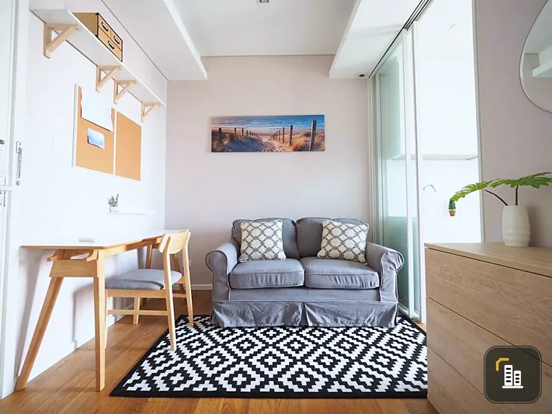 For rent, The Saint Residences, 34th floor, Building B, very good view, high ceiling, airy, comfortable, interested, hurry up.