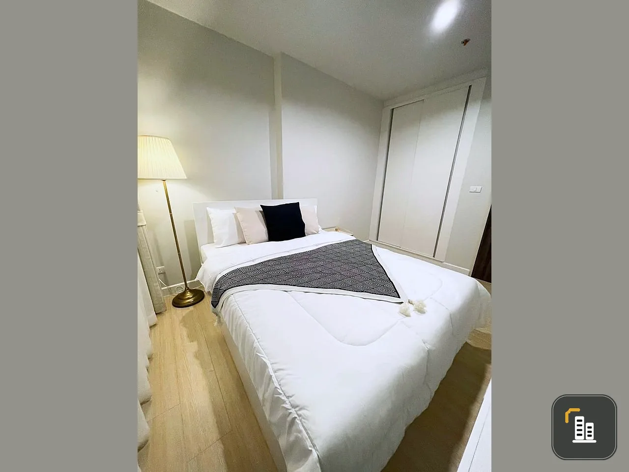 For rent, Metro Sky Wutthakat, nicely decorated room complete electrical appliances You won't be disappointed for sure.