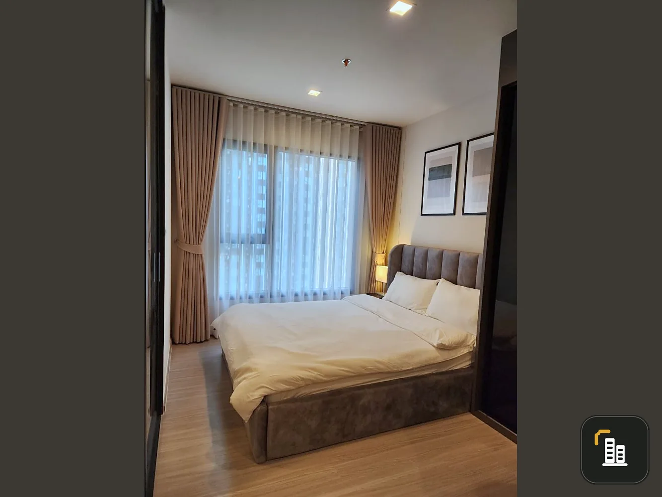 For Rent Condo Life Asoke Hype, nice room, 23rd floor, high view, friendly price, say you shouldn't miss it.