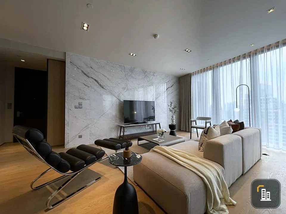 Sell BEATNIQ Sukhumvit 32, 24th floor, high floor, fully furnished room Ready to move in immediately. Hurry up to reserve now.