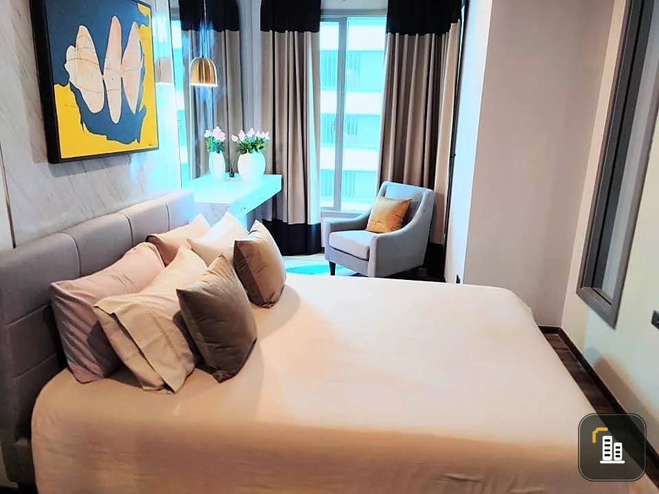 For sale, rent, Ceil by Sansiri Ekkamai, the decorated room is very nice. call warm colors You can reserve first come first serve. Hurry up.