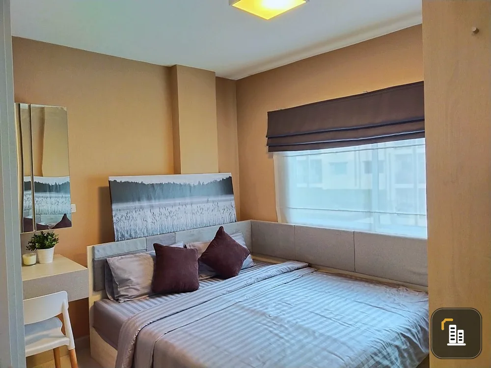 For sale, rent, The Niche ID Rama 2, nicely decorated room Sofa bed that can be adjusted to sleep. Wow price. You shouldn't miss it.