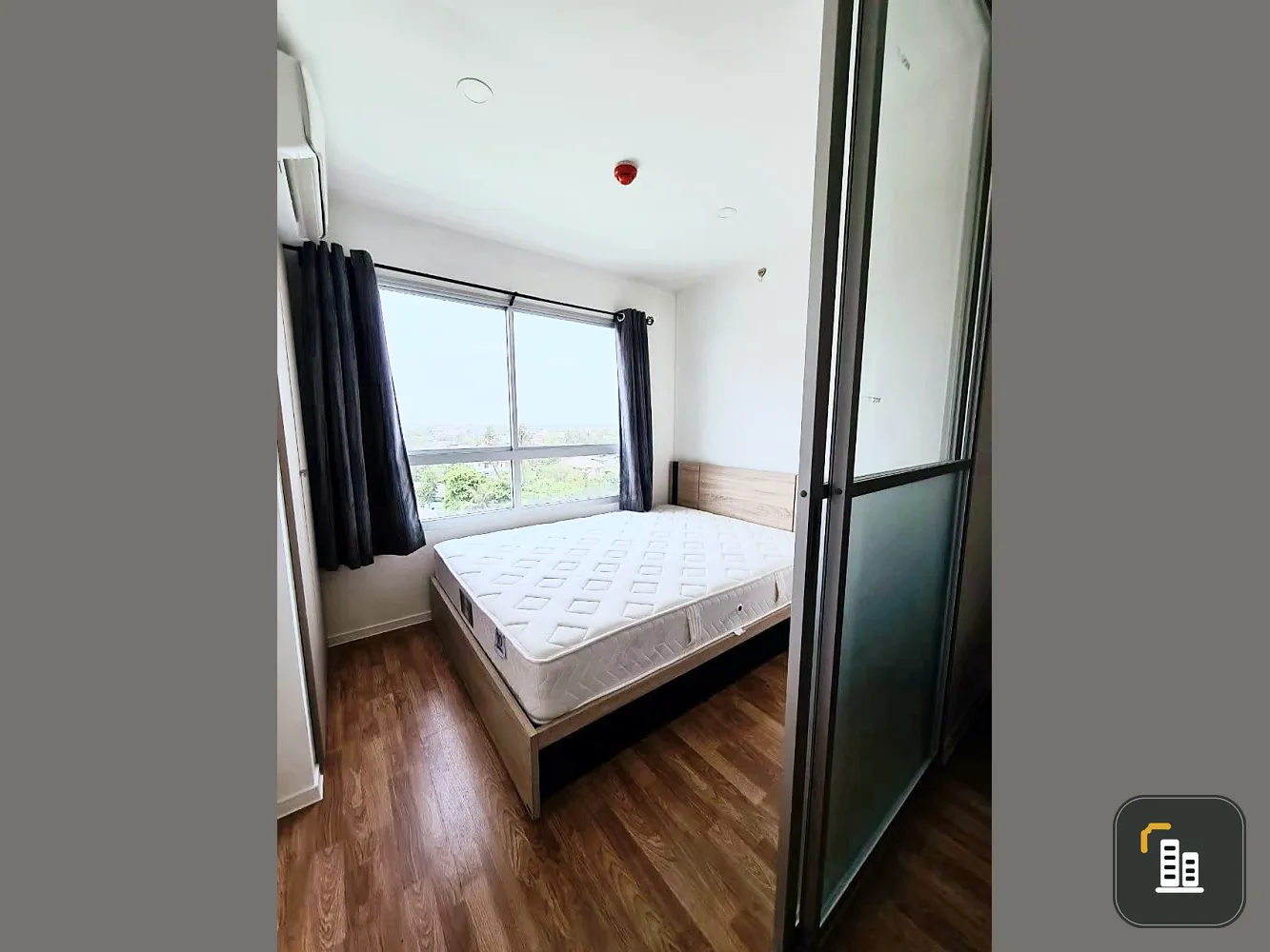 Condo for sale, Lumpini Ville Ratchaphruek - Bang Waek, nice room, proportional, comfortable color tone, cute price, book now