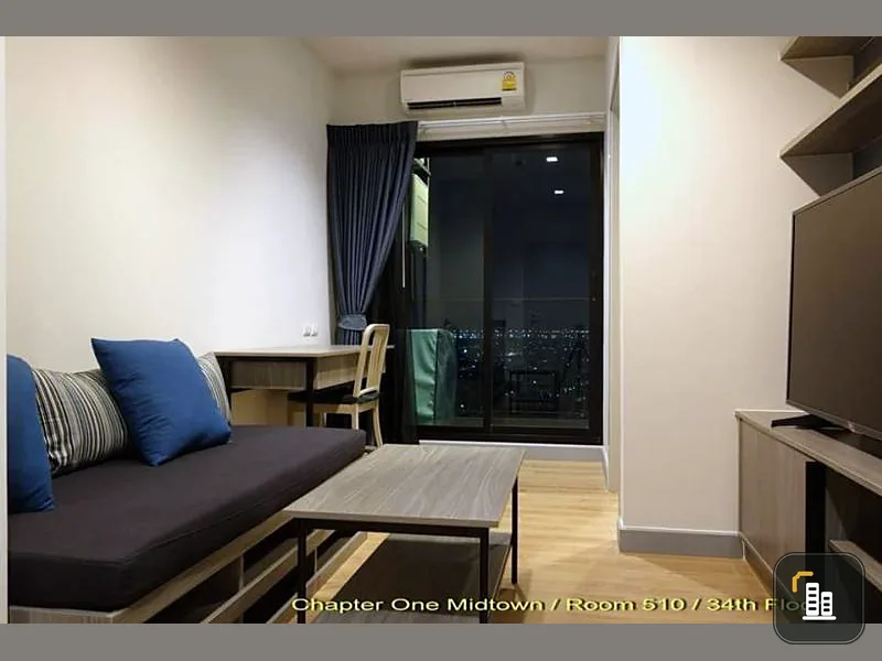 For rent Chapter One Midtown Ladphao 24, 34th floor, the central area here is very beautiful. The most descriptive view of the pool. Book now!!