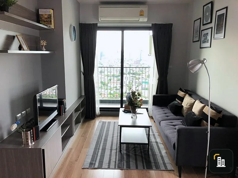 I will say that this room has the best view in the project. It has 2 bedrooms, 2 bathrooms, an open view on 3 sides, plus a very beautiful room decoration. Ready to move in. Book now!!