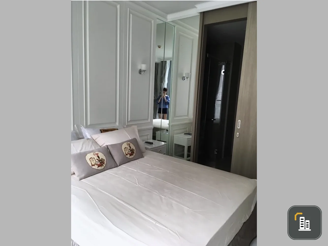 Sell for rent!! Noble Ploenchit Condo, Room No. 1035/948, Condo in the heart of the city Ready to move in. Don't miss it!!
