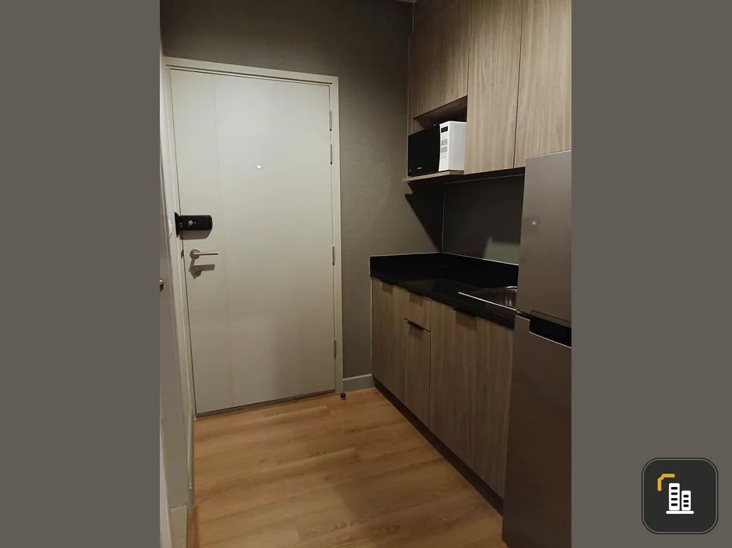 For sale chapter one mid town ladprao 24 Studio room decorated in loft style, fully furnished, garden view, good atmosphere.
